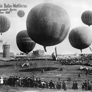 Berlin Ballon Race Photo - Art Print